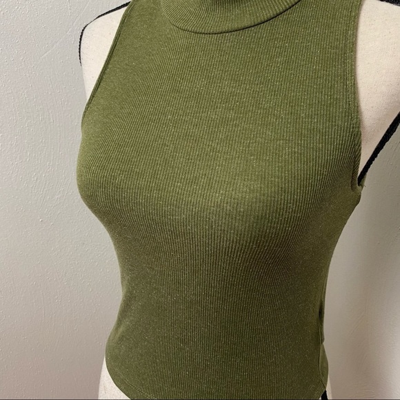 Divided  (H&M)  Top  Green  Sz S. - Picture 3 of 8